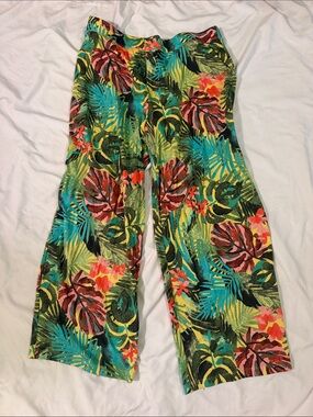 Wide-Leg Tropical Print Pants in Green Multi